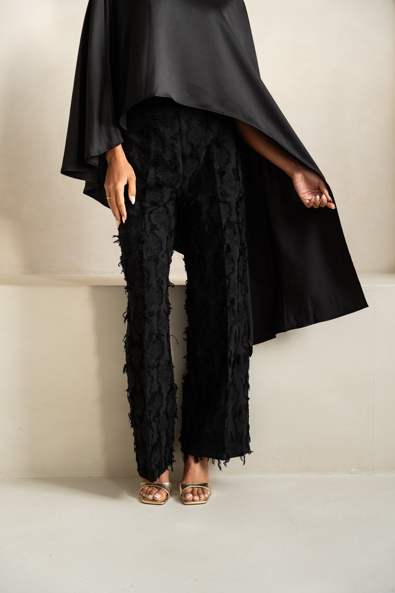 Cape & Textured Trouser | Black